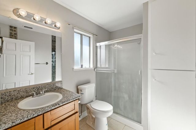 8929 Red Leaf Way, Sacramento, CA 95826