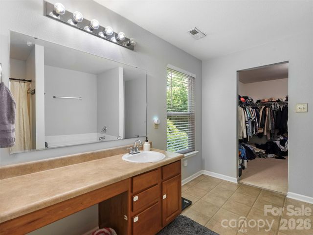941 Capetown Lane, Clover, SC 29710