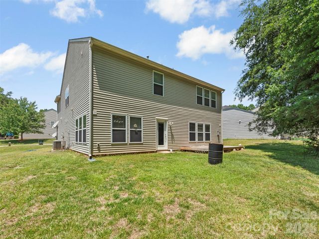 941 Capetown Lane, Clover, SC 29710