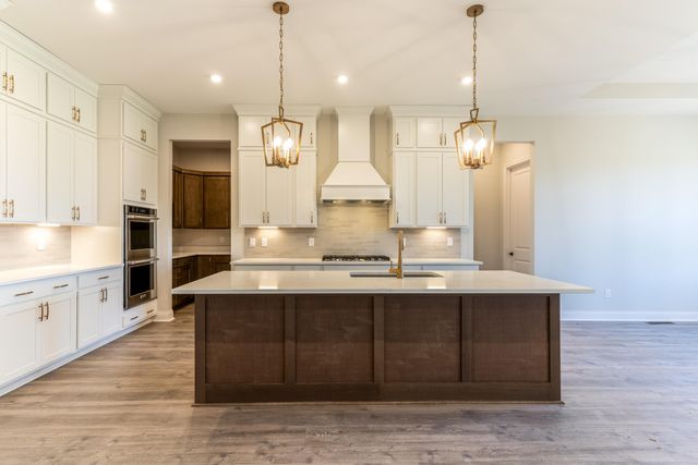 602 Bluestem Drive, Edgewood, KY 41018