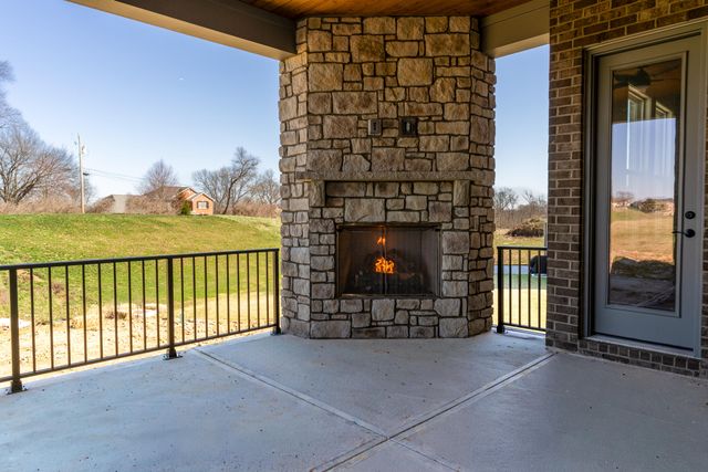 602 Bluestem Drive, Edgewood, KY 41018