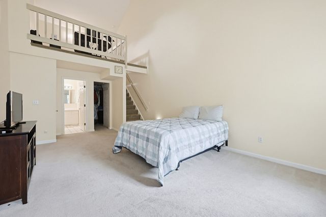 81 Arrowhead Cir 81, Ashland, MA 01721