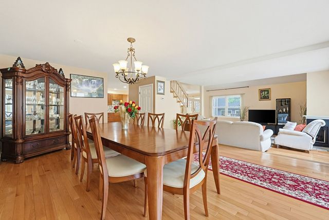 81 Arrowhead Cir 81, Ashland, MA 01721