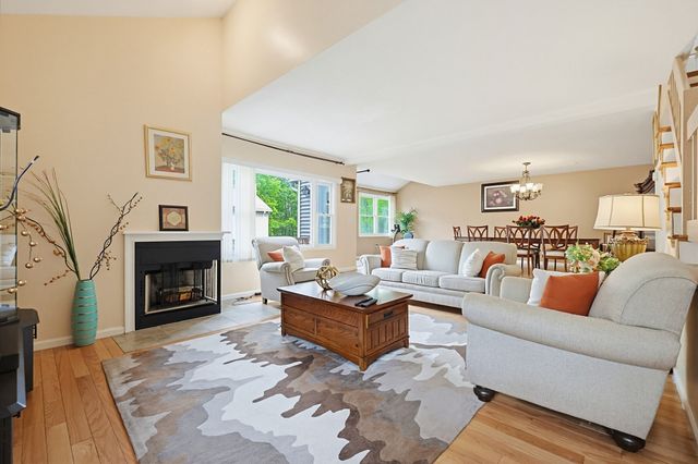 81 Arrowhead Cir 81, Ashland, MA 01721