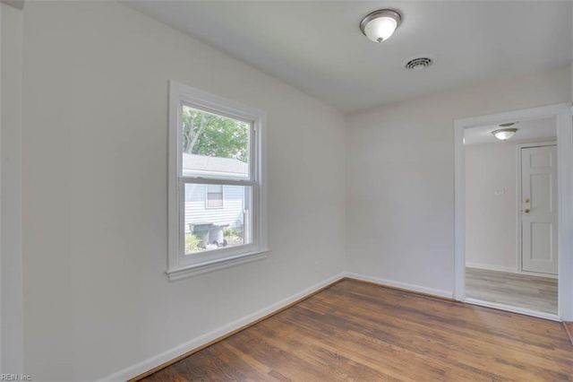 343 Darby AVE, Hampton, VA 23663