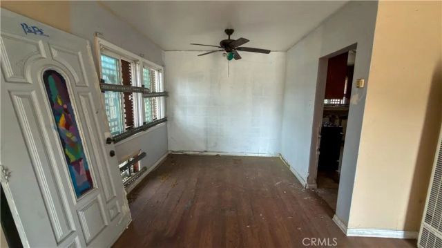 11439 Rosecrans, Norwalk, CA 90650