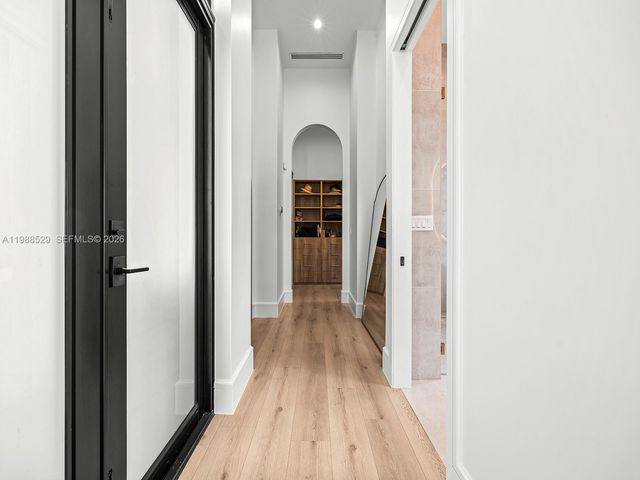 14200 Old Cutler Rd, Palmetto Bay, FL 33158