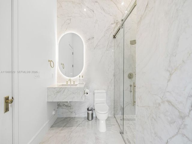 14200 Old Cutler Rd, Palmetto Bay, FL 33158