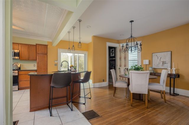 27 Riverside Street, Rochester, NY 14613
