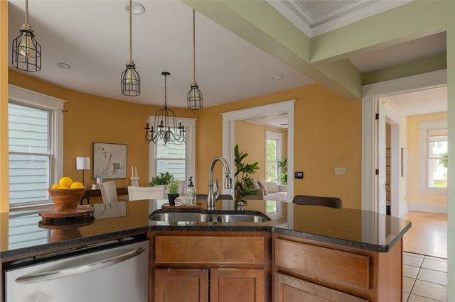27 Riverside Street, Rochester, NY 14613