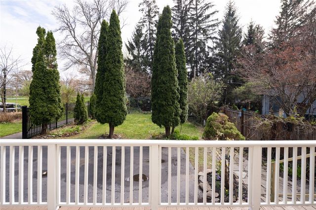 27 Riverside Street, Rochester, NY 14613