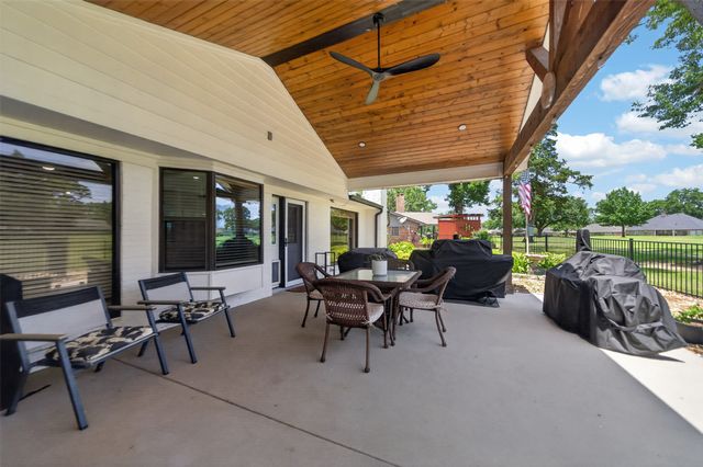 102 Monticello Lane, Bullard, TX 75757