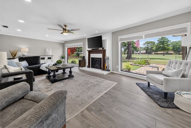 102 Monticello Lane, Bullard, TX 75757