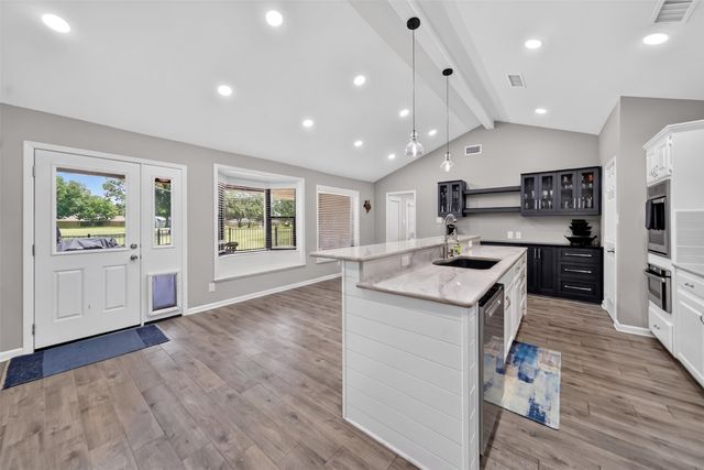 102 Monticello Lane, Bullard, TX 75757