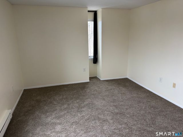 161 Burgundy Hill Lane 161, Middletown, CT 06457