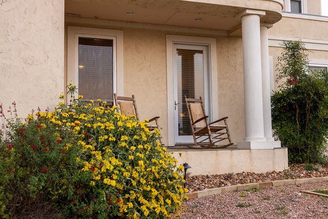 107 Deerwood Dr, Kerrville, TX 78028