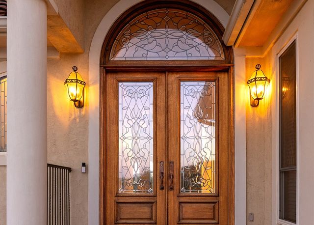 107 Deerwood Dr, Kerrville, TX 78028