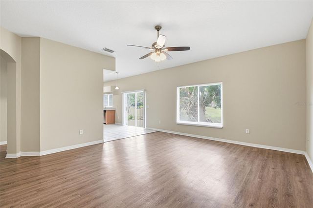 11006 SAILBROOKE DRIVE, Riverview, FL 33579