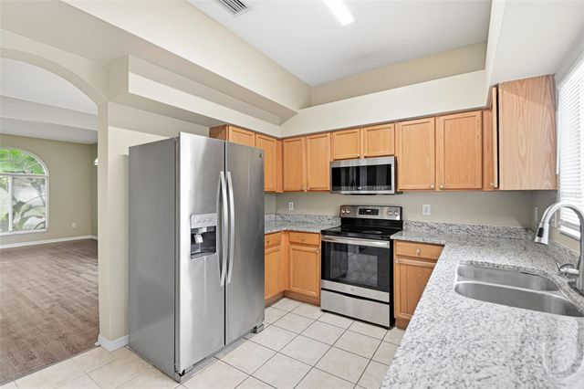11006 SAILBROOKE DRIVE, Riverview, FL 33579