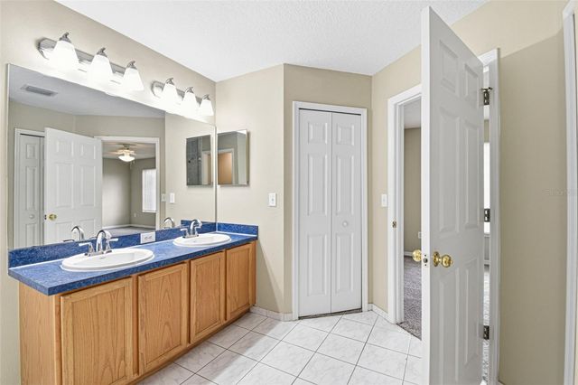 11006 SAILBROOKE DRIVE, Riverview, FL 33579