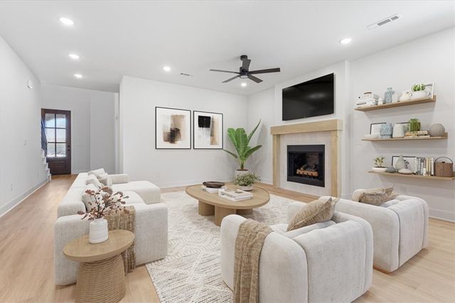 7005 SW Basswood Avenue, Bentonville, AR 72713