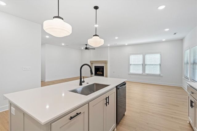 7005 SW Basswood Avenue, Bentonville, AR 72713