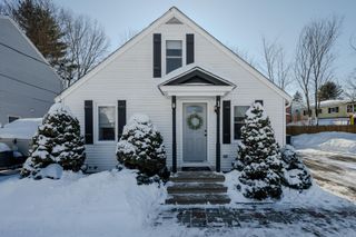 1 E Hobart Street, Nashua, NH 03060