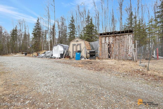 19160 W Susitna Parkway, Big Lake, AK 99652
