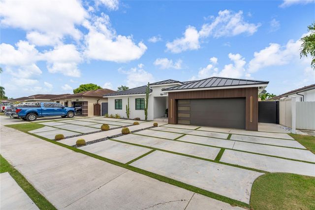 12772 SW 209th Street, Miami, FL 33177