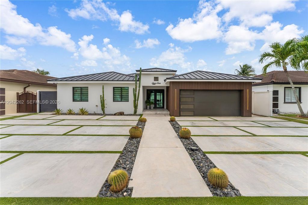 12772 SW 209th Street, Miami, FL 33177
