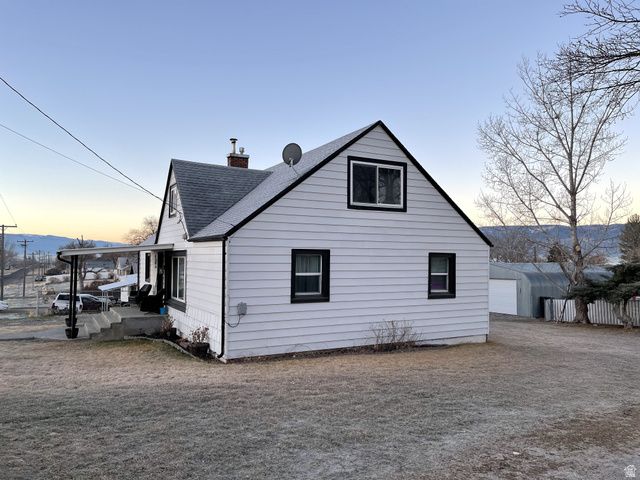 359 N 100 W, Moroni, UT 84646