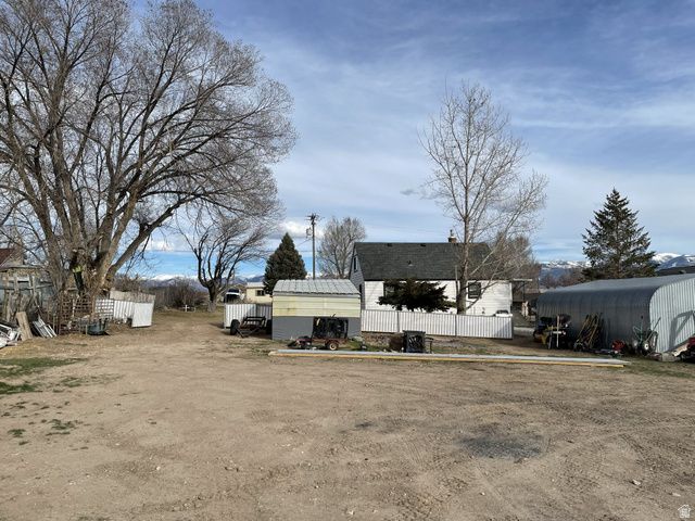 359 N 100 W, Moroni, UT 84646