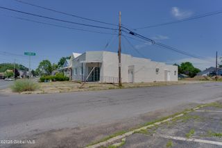 2558 Guilderland Avenue, Rotterdam, NY 12306