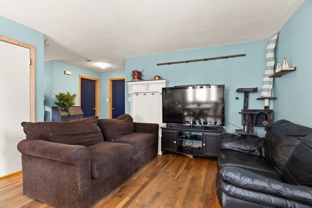 35 Northend Avenue, Salem, MA 01970