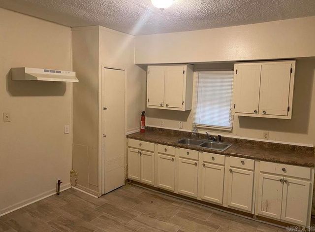 1519 S Tennessee, Pine Bluff, AR 71601