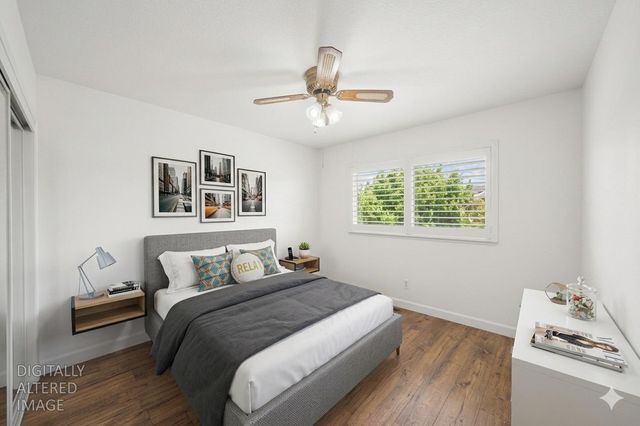 1325 Forest Dr, Turlock, CA 95380