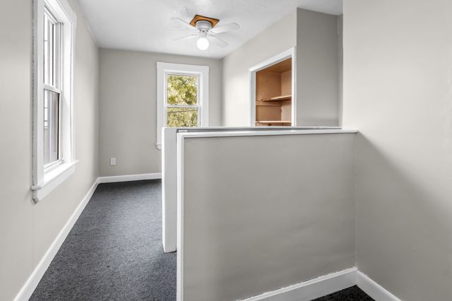 3 Cleveland St, Salem, MA 01970