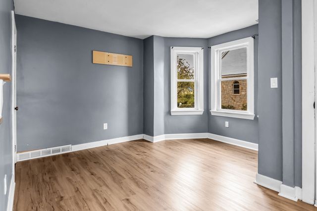 3 Cleveland St, Salem, MA 01970