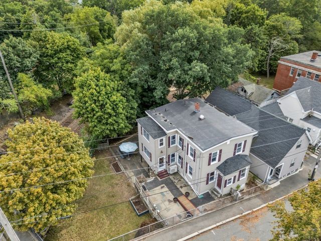 3 Cleveland St, Salem, MA 01970