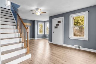 3 Cleveland St, Salem, MA 01970