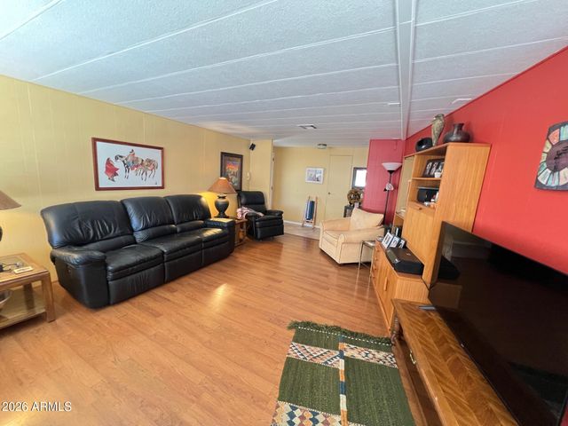 2260 N Floyd Drive, Mesa, AZ 85215