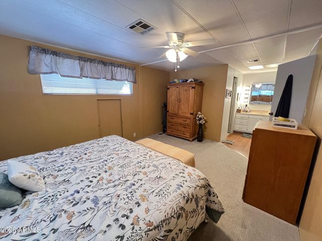 2260 N Floyd Drive, Mesa, AZ 85215