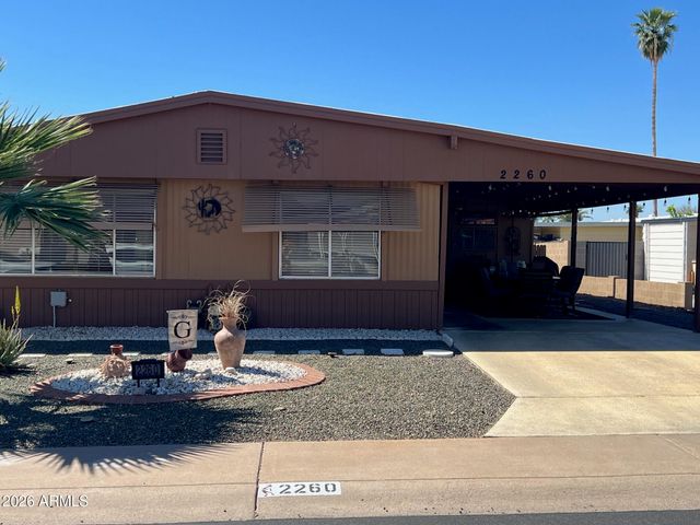 2260 N Floyd Drive, Mesa, AZ 85215