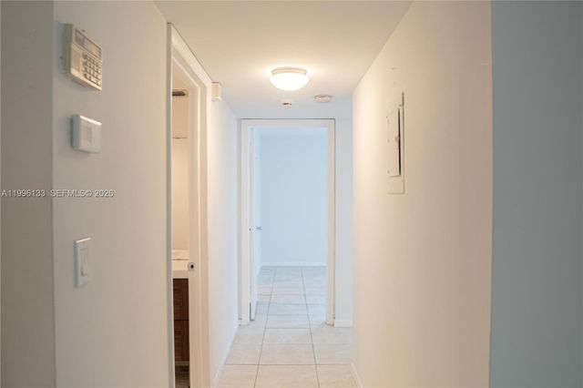 10865 SW 112th Ave 203, Miami, FL 33176