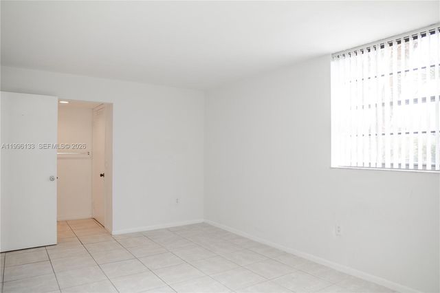 10865 SW 112th Ave 203, Miami, FL 33176