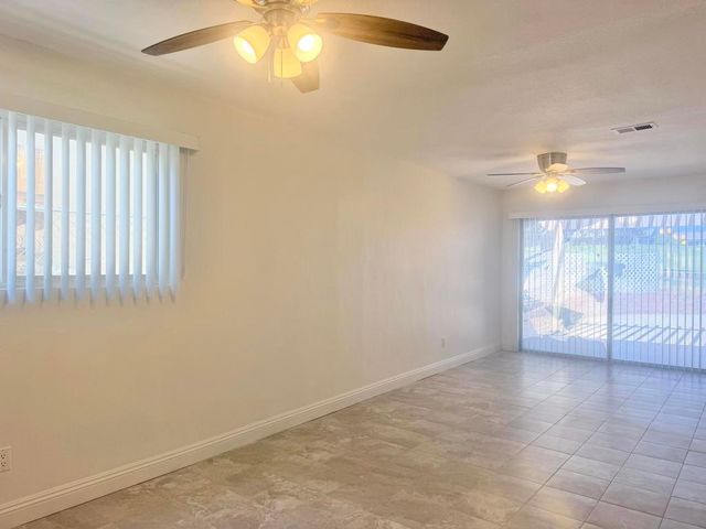 43586 Virginia Avenue, Palm Desert, CA 92211