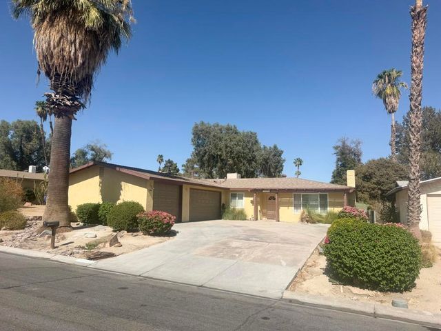 43586 Virginia Avenue, Palm Desert, CA 92211