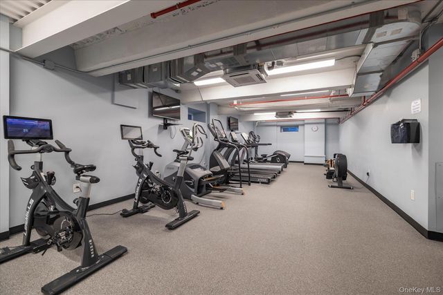 2 Richmond Road 4A, Lido Beach, NY 11561