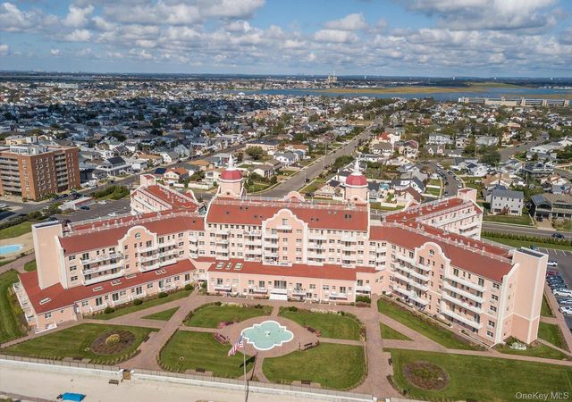 2 Richmond Road 4A, Lido Beach, NY 11561