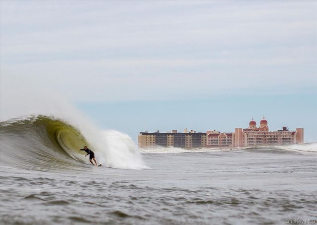 2 Richmond Road 4A, Lido Beach, NY 11561